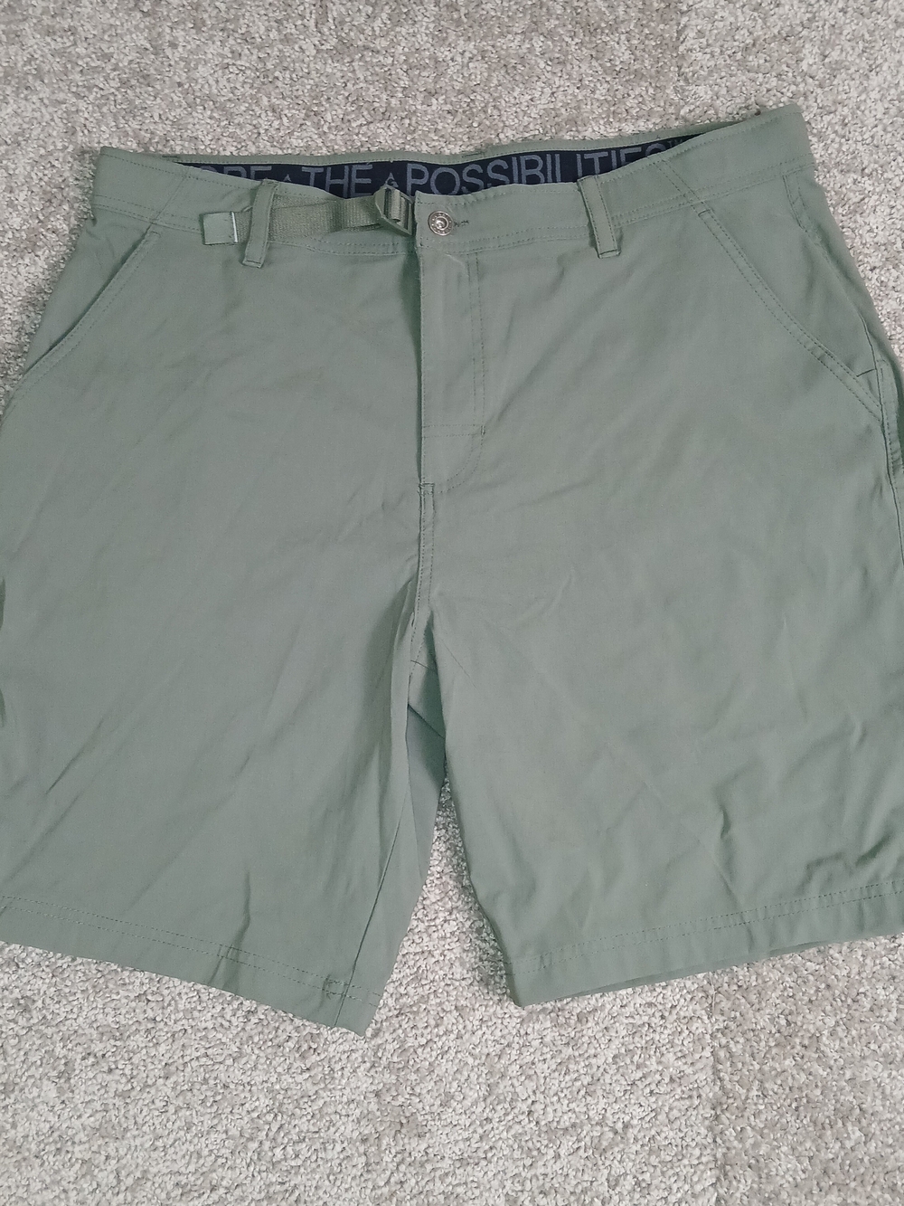 Gerry Stretxh Hiking Trail Cargo Shorts Olive Green for Men Size 38 Waist